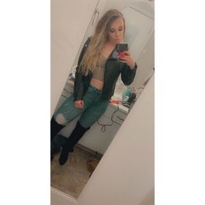 Meet your Posher, Erika